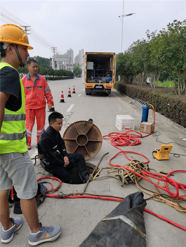 潼南翻衬法管道修复技术主要工序